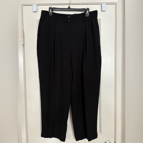SPANX Barrel style leg pant size XL black - Picture 3 of 4